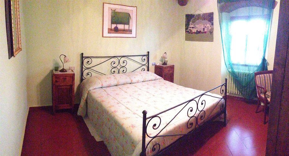 Le Cetinelle Guest House เกรเว อิน เคียนตี ภายนอก รูปภาพ
